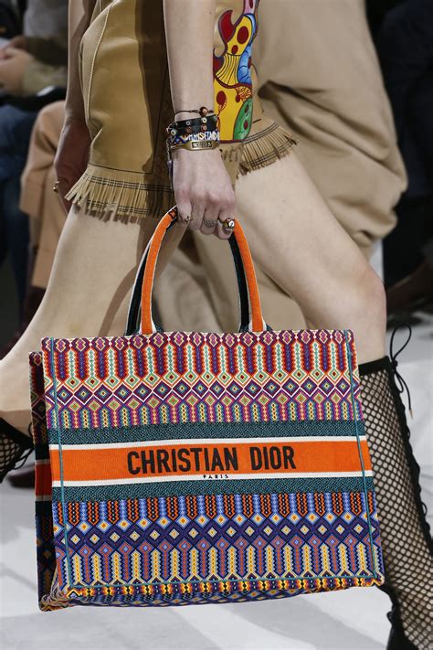 dior runway tote